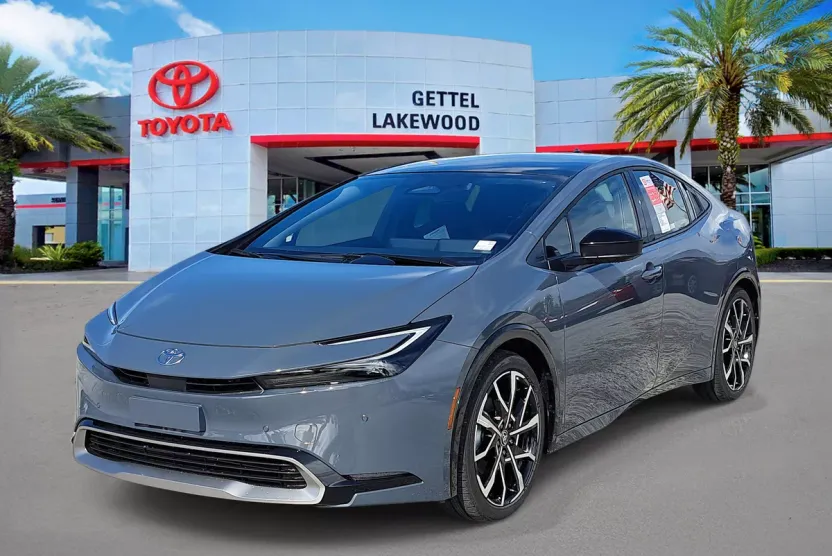 2026 Toyota Prius Plug-in Hybrid XSE photo 1