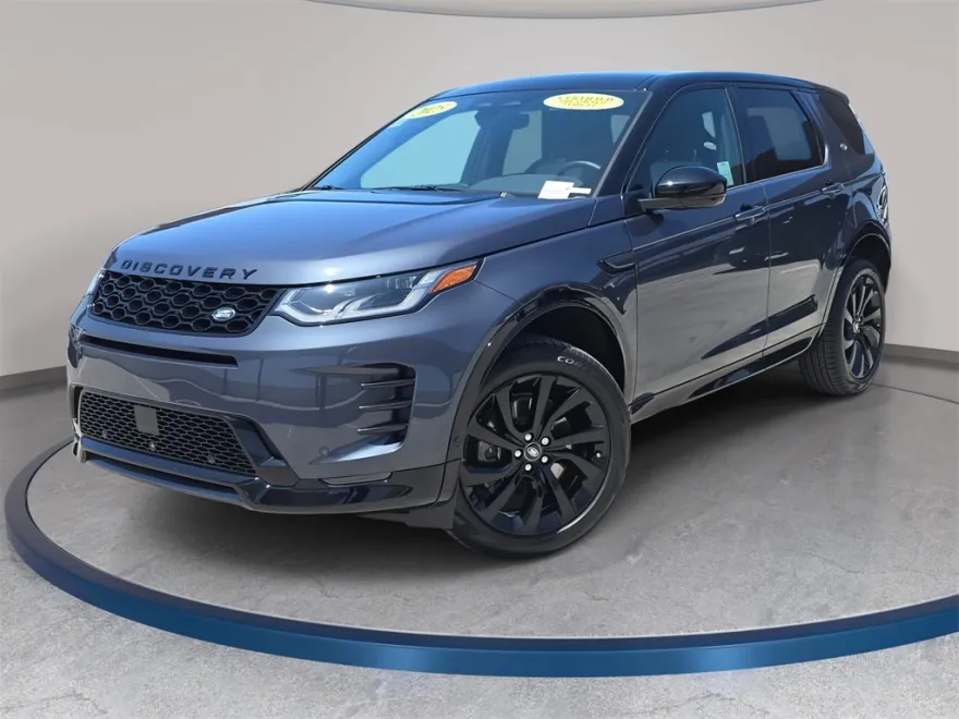 2025 Land Rover Discovery Sport SE photo 1