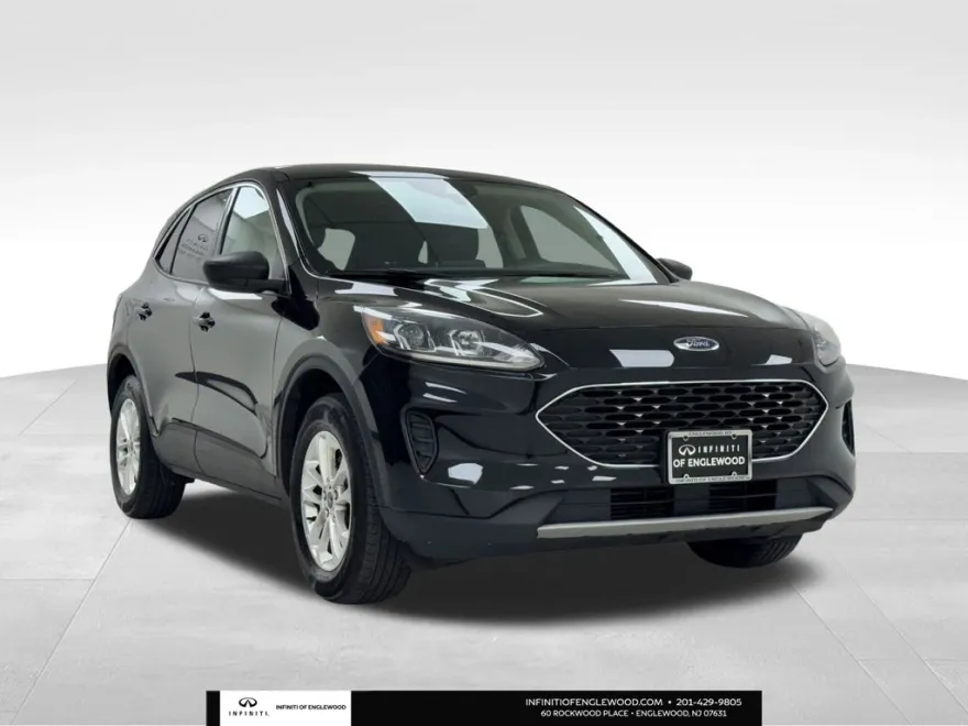 2022 Ford Escape SE photo 1