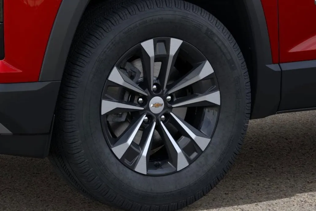 2026 Chevrolet Equinox LT photo 1
