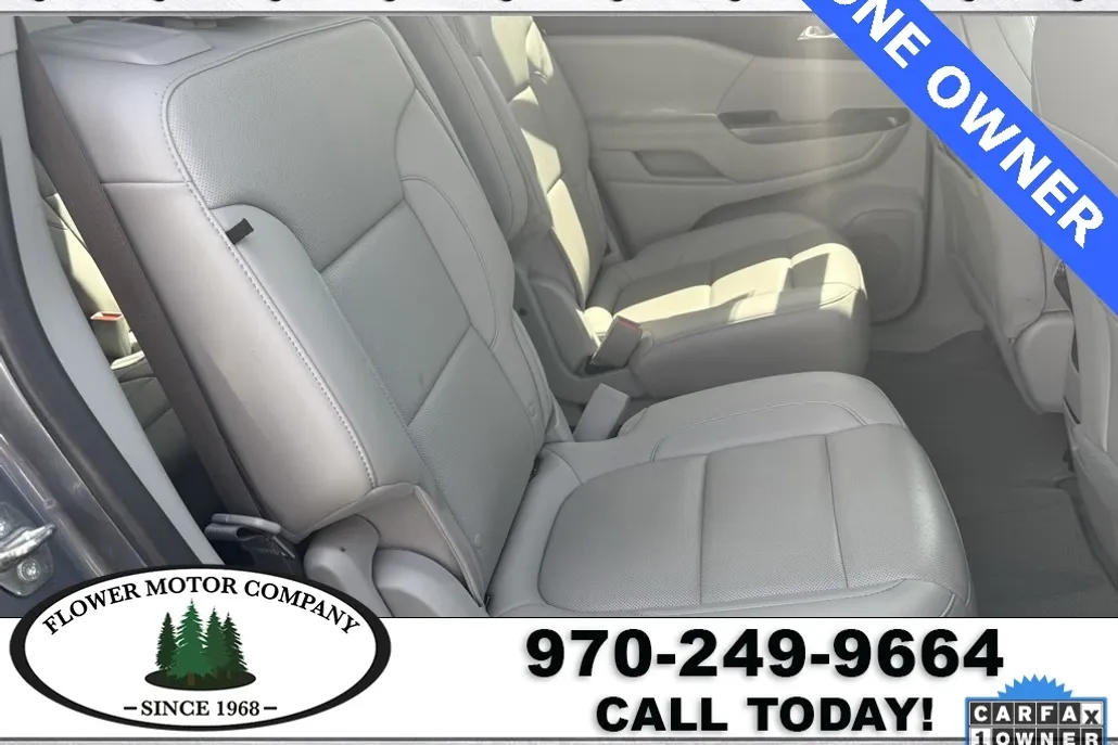 2021 Gmc Acadia SLT photo 1
