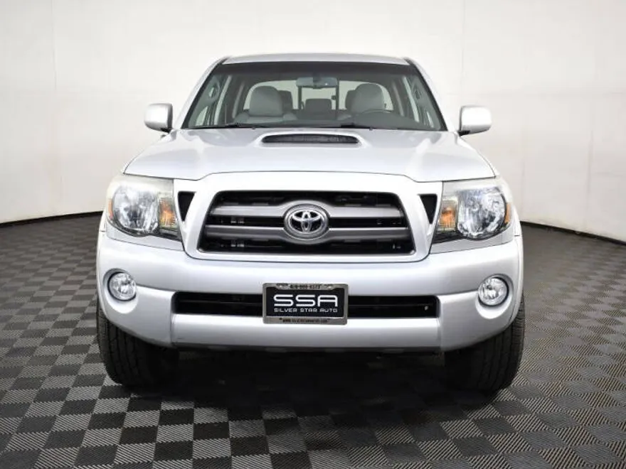 2009 Toyota Tacoma V6 photo 1