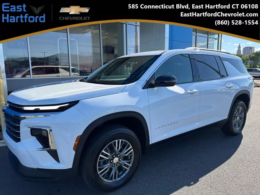 2025 Chevrolet Traverse photo 1