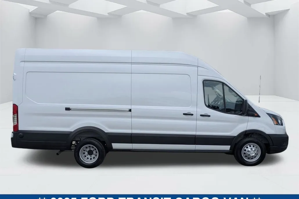 2025 Ford Transit Cargo Van photo 1