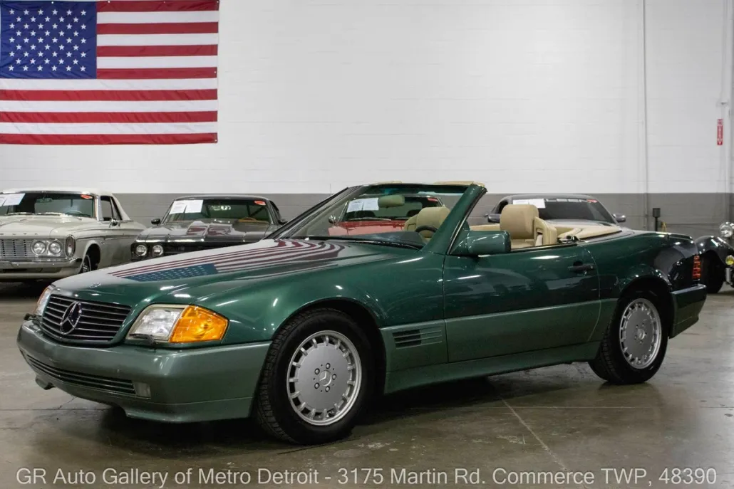 1991 Mercedes Benz 300 photo 1