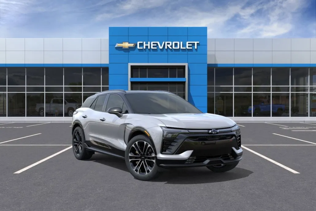 2026 Chevrolet Blazer EV photo 1