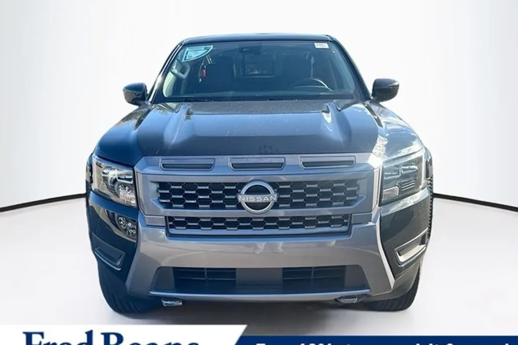 2026 Nissan Frontier SV photo 1