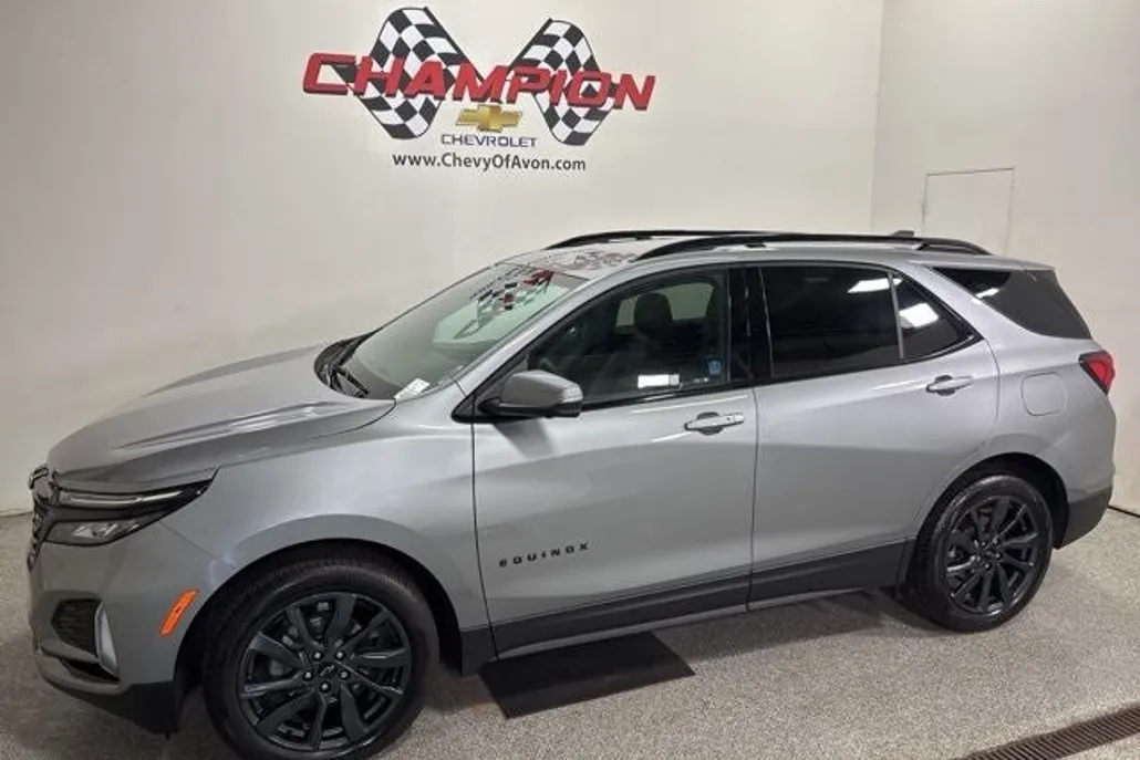 2024 Chevrolet Equinox RS photo 1