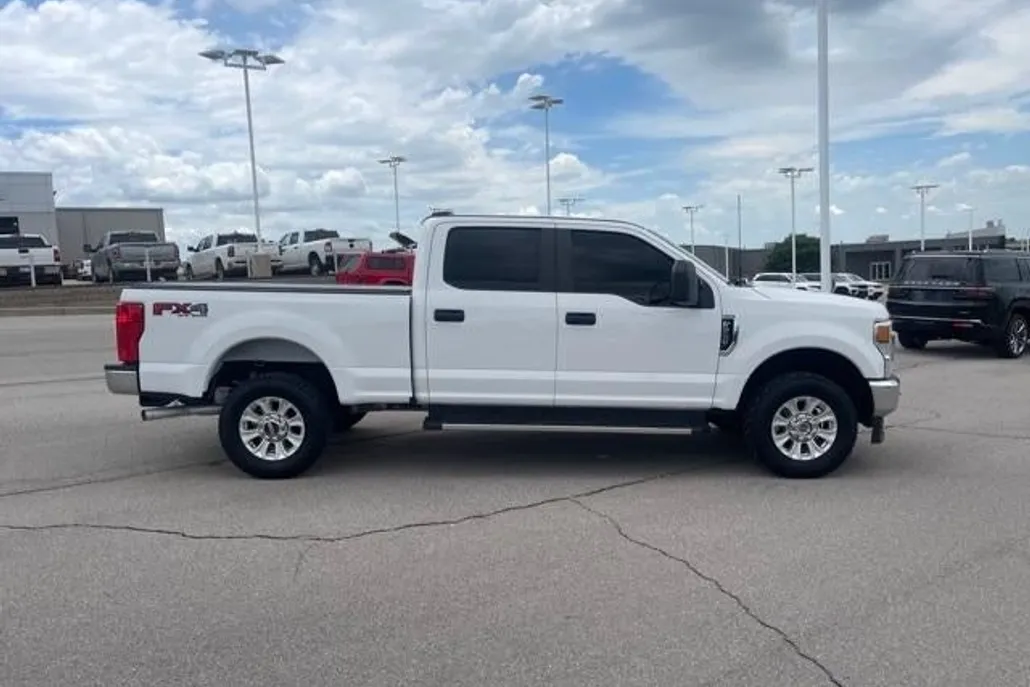 2021 Ford F-250 XL photo 1
