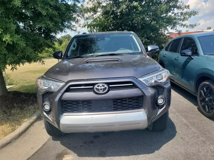 2022 Toyota 4Runner TRD Off-Road Premium photo 1