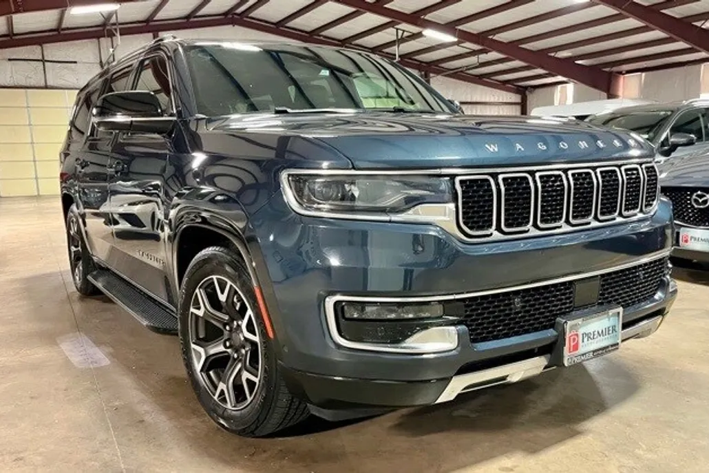 2024 Jeep Wagoneer L Series III photo 1