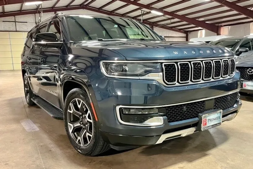 2024 Jeep Wagoneer L Series III photo 1