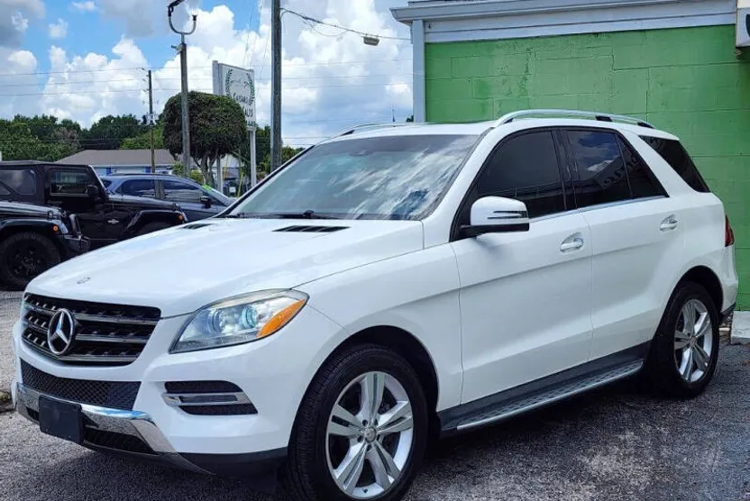 2015 Mercedes Benz ML 250 BlueTEC photo 1