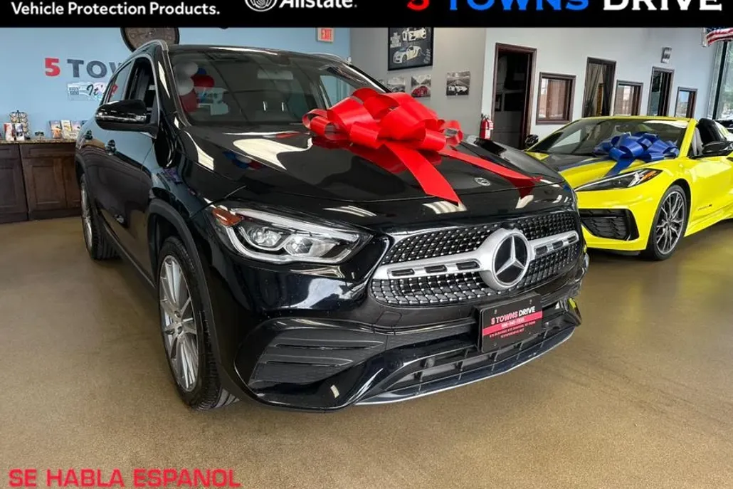 2021 Mercedes Benz GLA 250 4MATIC photo 1