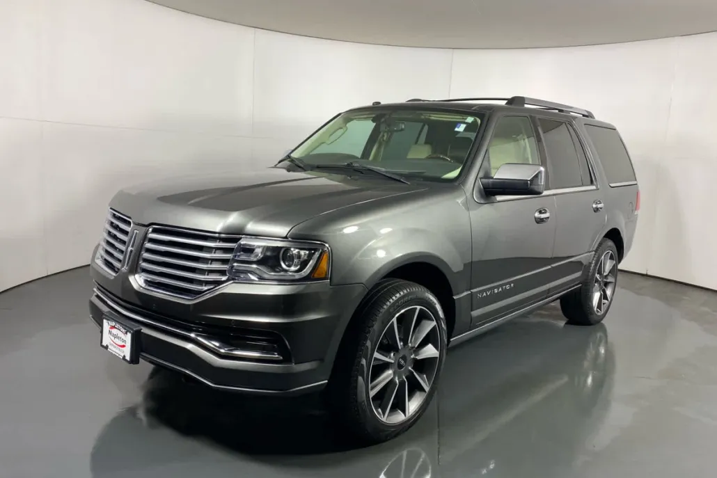 2017 Lincoln Navigator Reserve photo 1