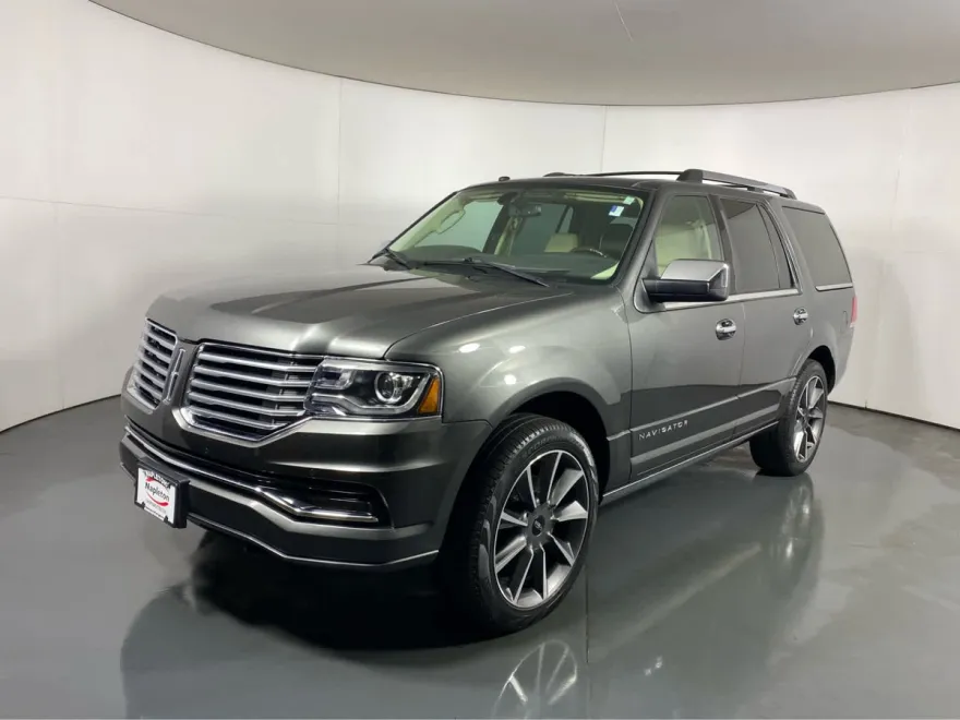 2017 Lincoln Navigator Reserve photo 1