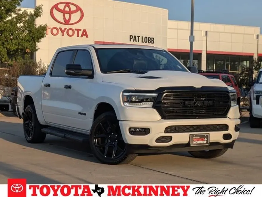 2023 Ram 1500 Laramie photo 1