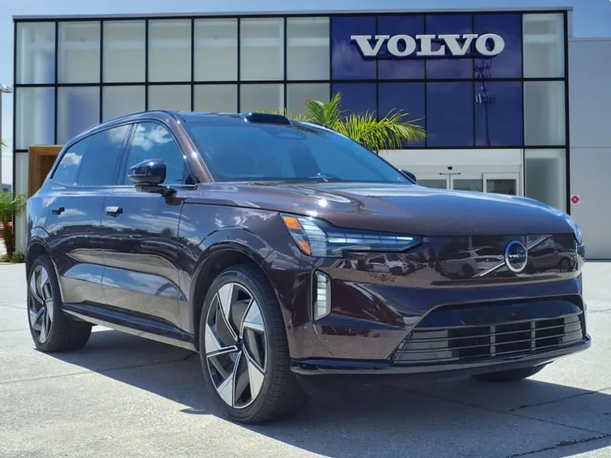 2025 Volvo EX90 Twin Motor Performance Ultra photo 1