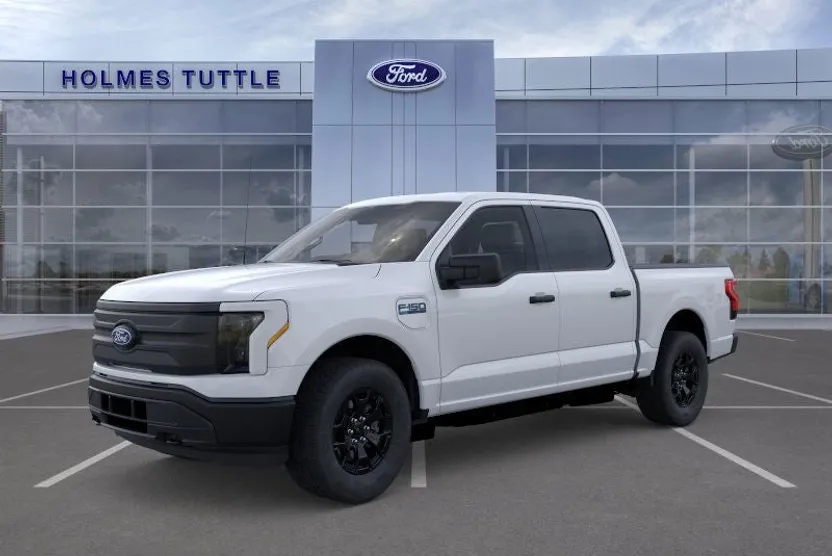 2025 Ford F-150 Lightning photo 1