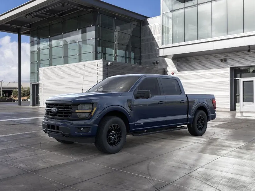 2025 Ford F-150 XLT photo 1
