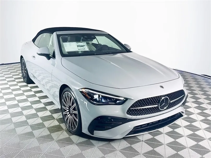 2026 Mercedes Benz CLE 300 4MATIC Cabriolet photo 1