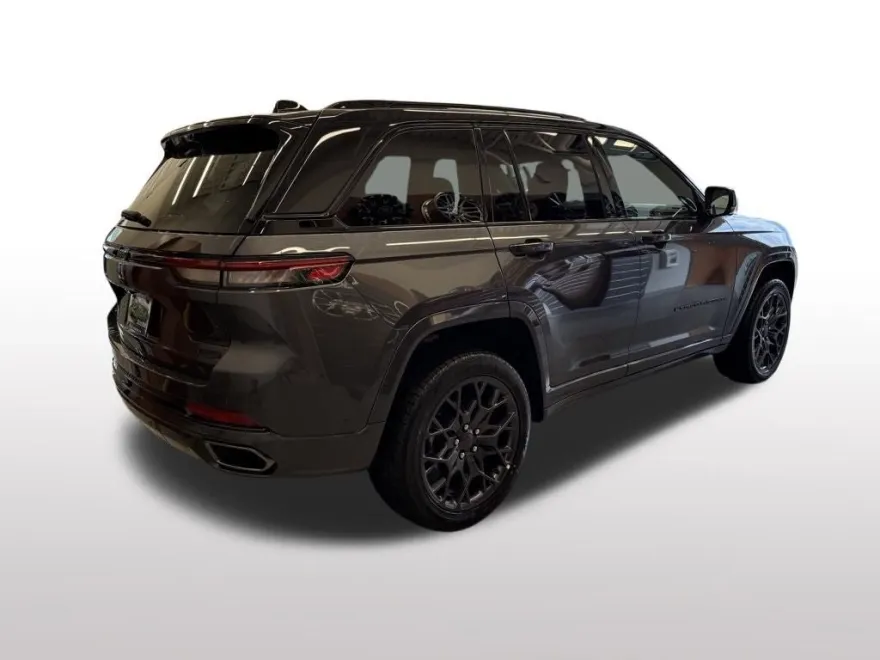2025 Jeep Grand Cherokee Summit photo 1