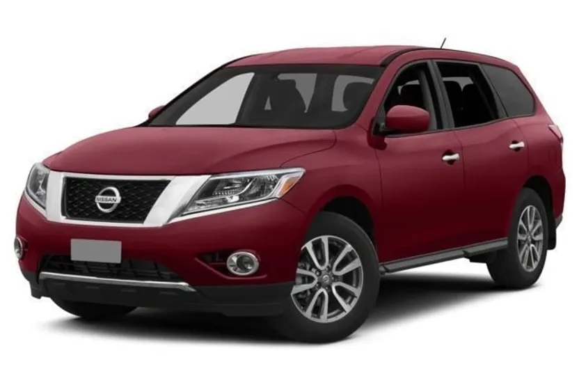 2015 Nissan Pathfinder SL photo 1
