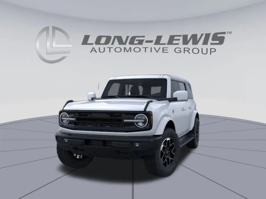 2025 Ford Bronco Outer Banks photo 1