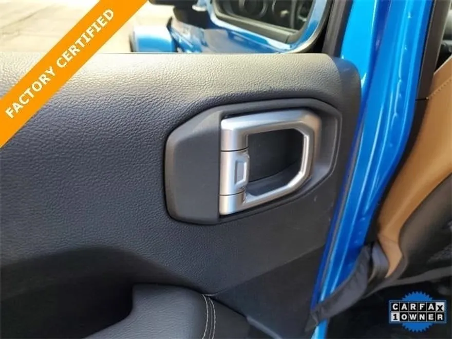 2022 Jeep Wrangler Unlimited Rubicon photo 5