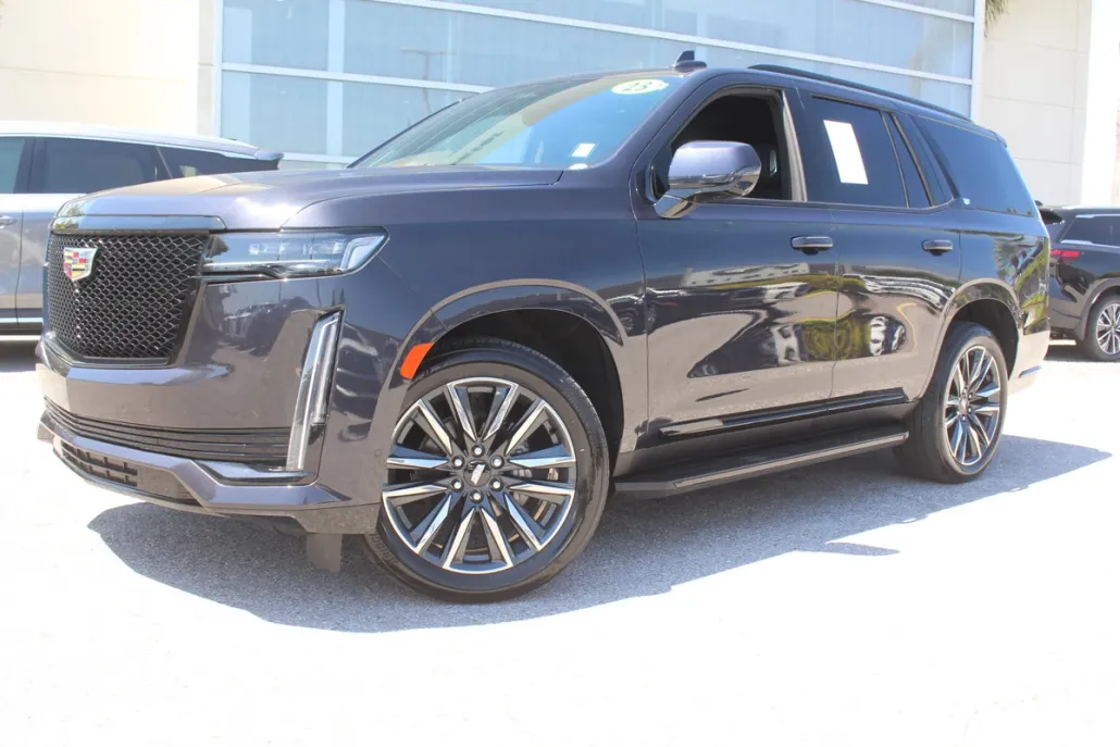 2023 Cadillac Escalade Sport Platinum photo 1