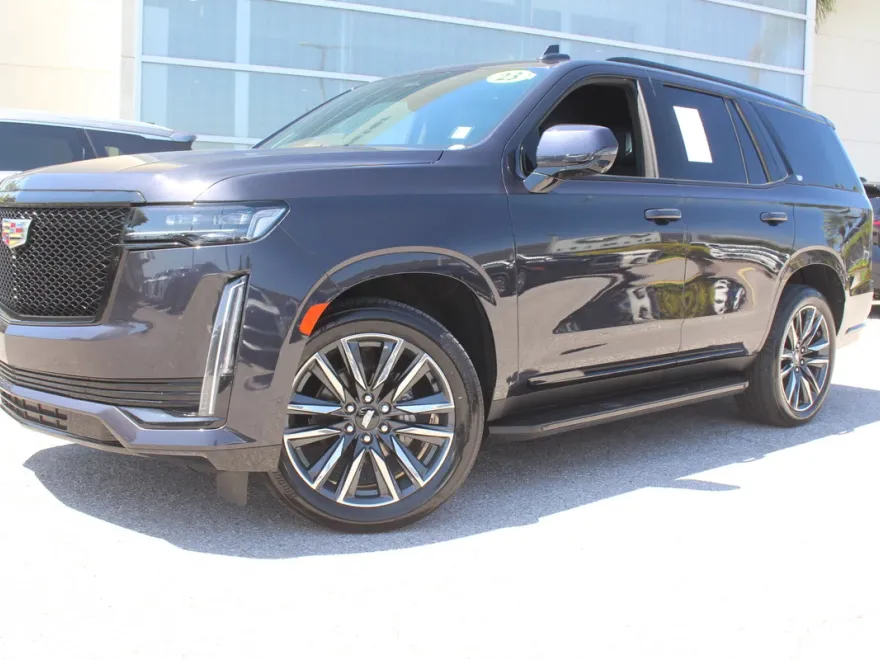 2023 Cadillac Escalade Sport Platinum photo 1