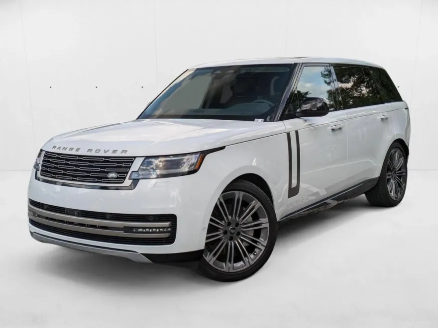 2024 Land Rover Range Rover SE photo 1