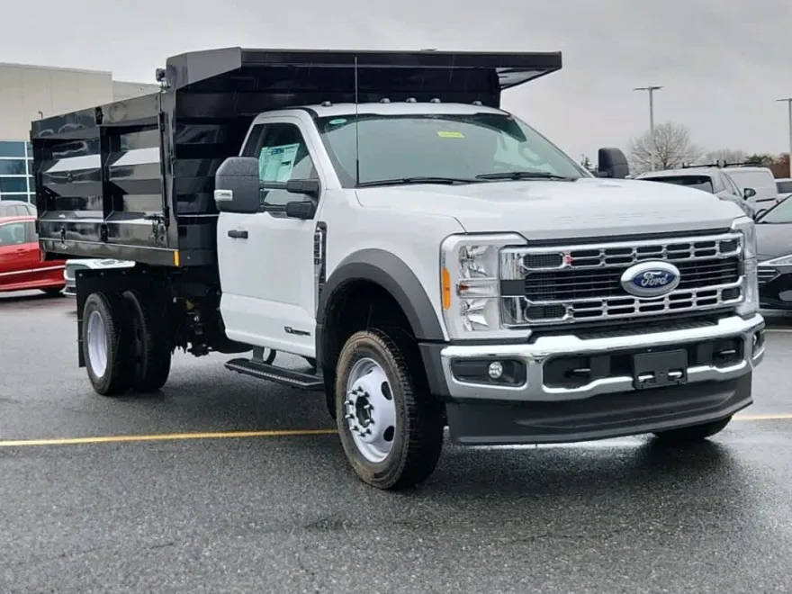 2023 Ford F-450 XL photo 2