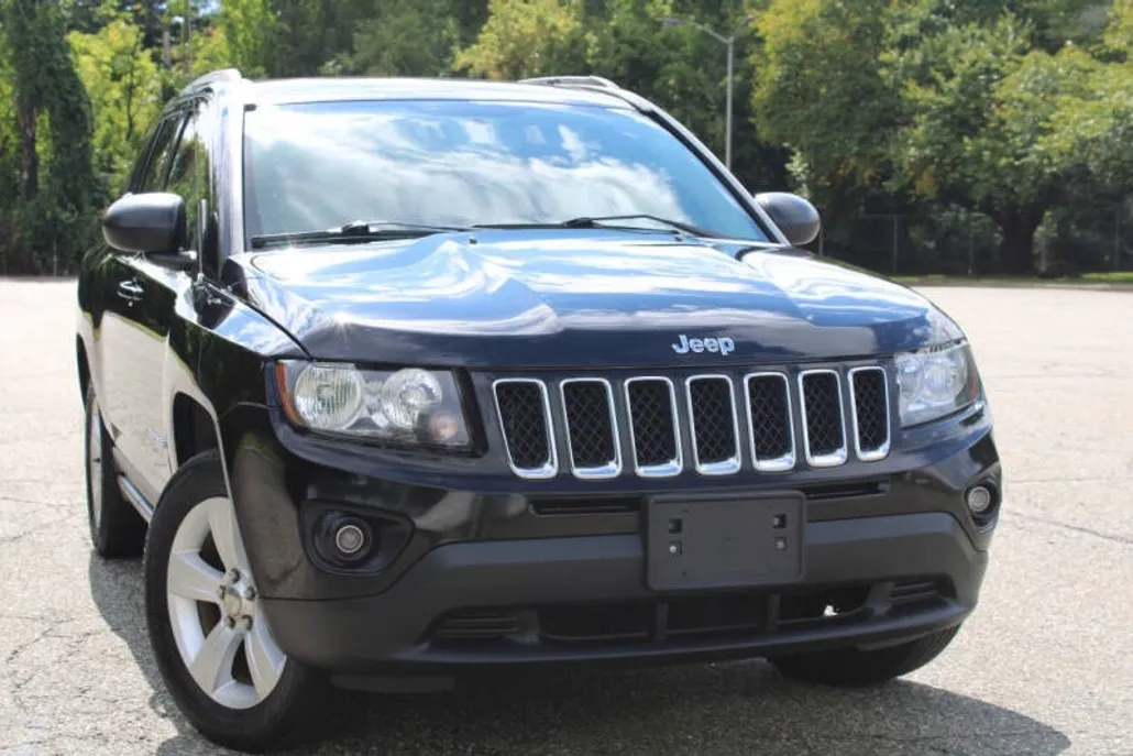 2016 Jeep Compass Sport photo 1