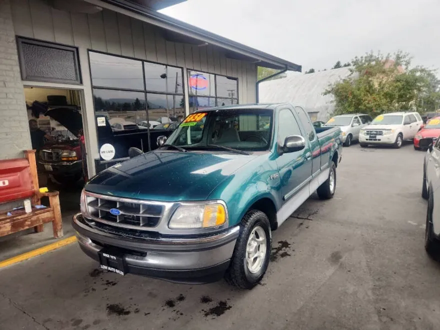 1997 Ford F-150 XLT photo 1