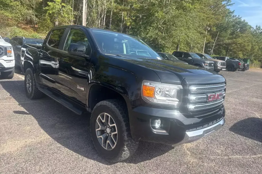 2017 Gmc Canyon SLE photo 1