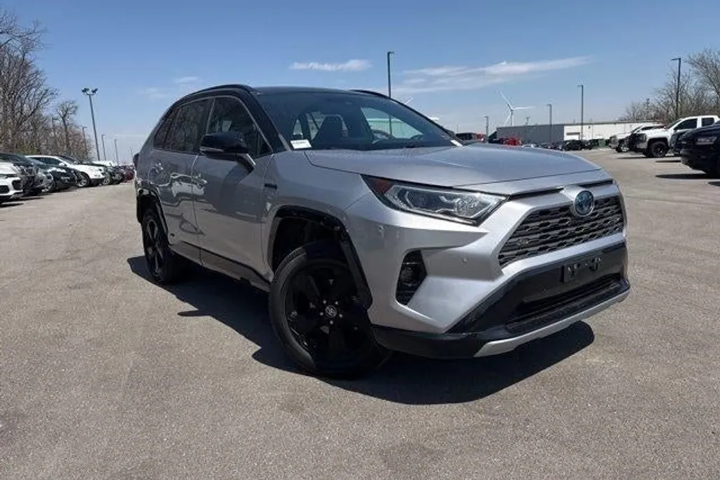 2021 Toyota RAV4 Hybrid XSE photo 1