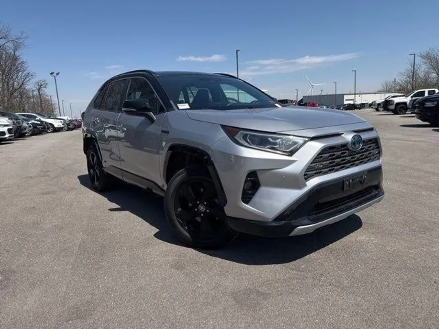 2021 Toyota RAV4 Hybrid XSE photo 1