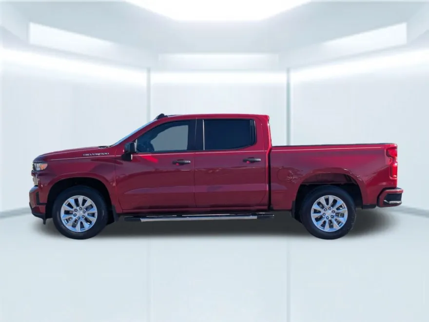 2022 Chevrolet Silverado 1500 Custom photo 1