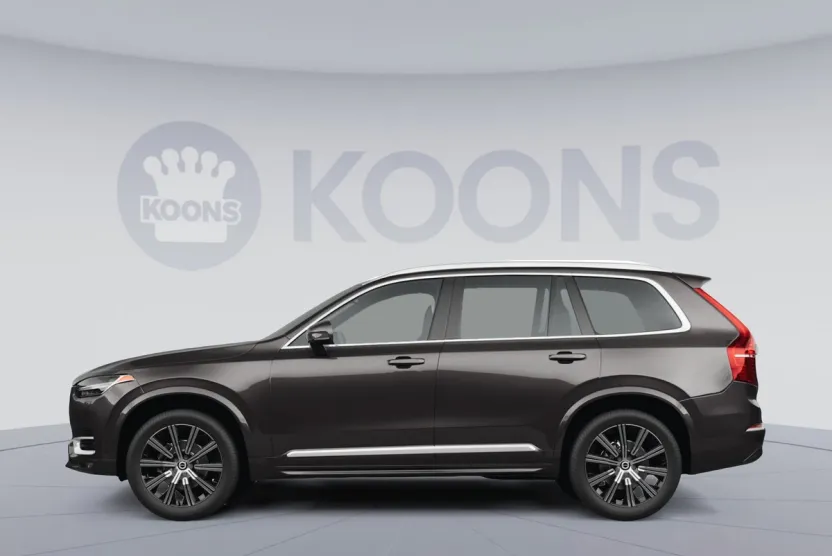 2024 Volvo XC90 Plus photo 1