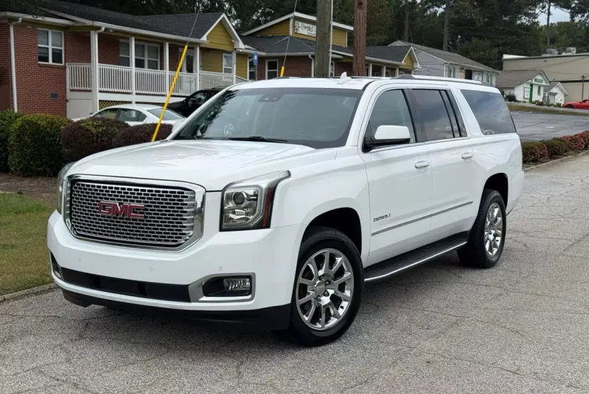 2016 Gmc Yukon XL Denali photo 1