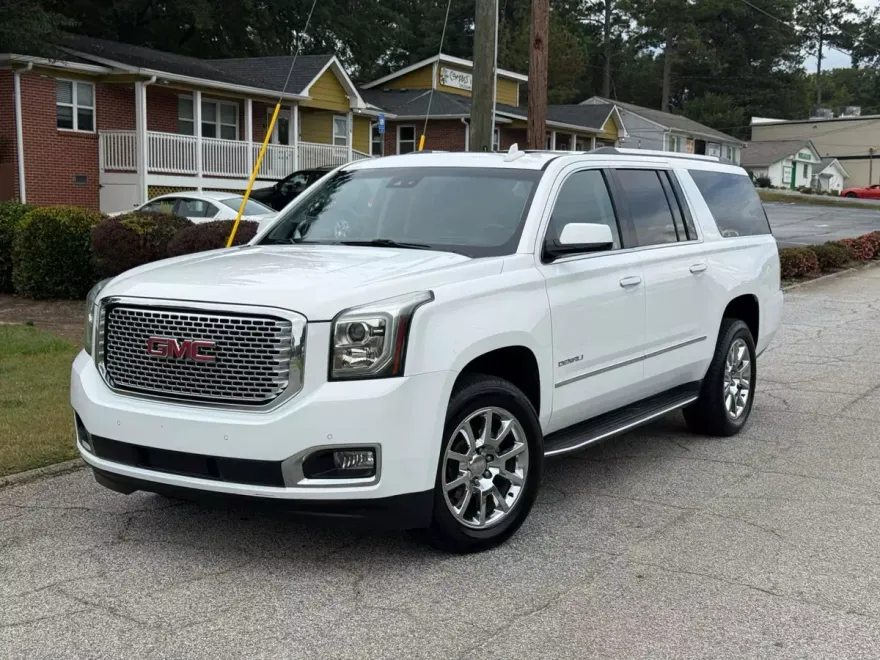2016 Gmc Yukon XL Denali photo 1