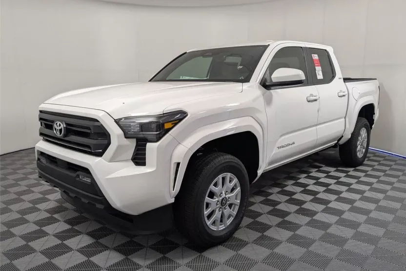 2025 Toyota Tacoma SR5 Double Cab photo 1