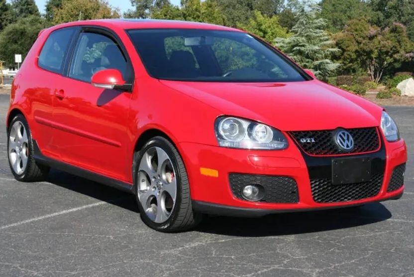2009 Volkswagen Golf GTI Base photo 1