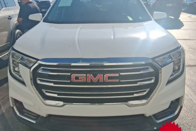 2024 Gmc Terrain SLT photo 1