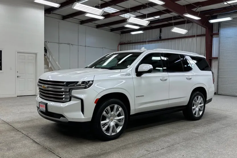 2023 Chevrolet Tahoe High Country photo 1