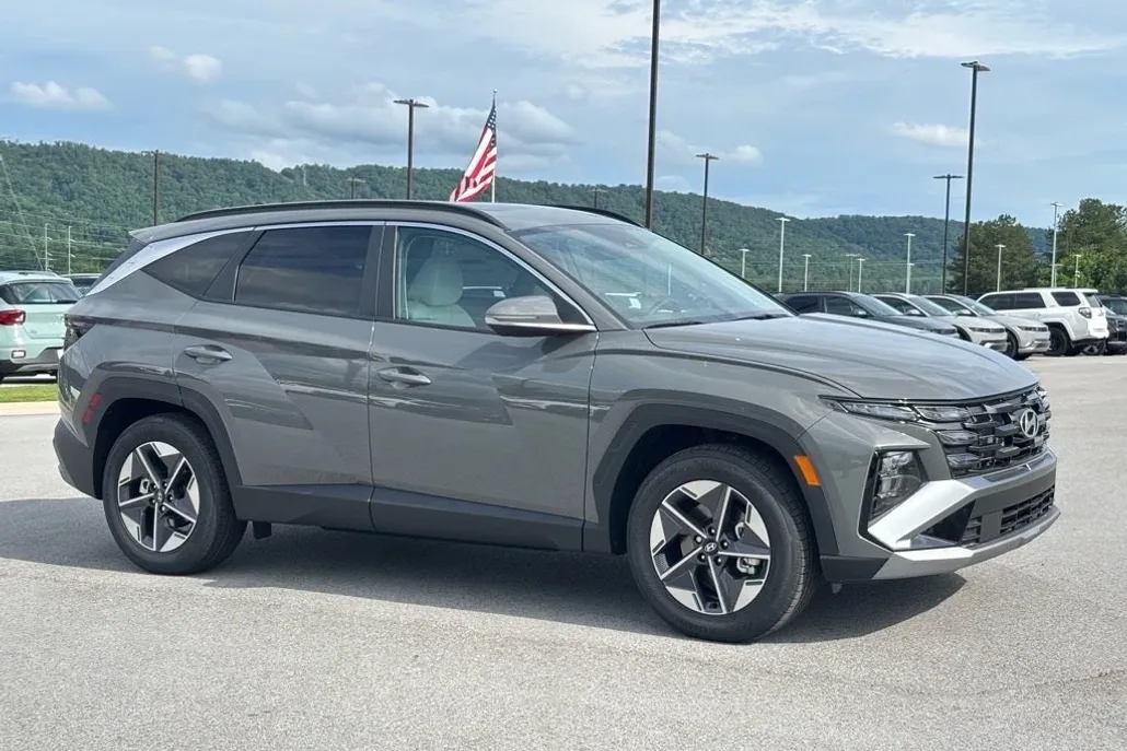 2025 Hyundai Tucson SEL Convenience photo 1
