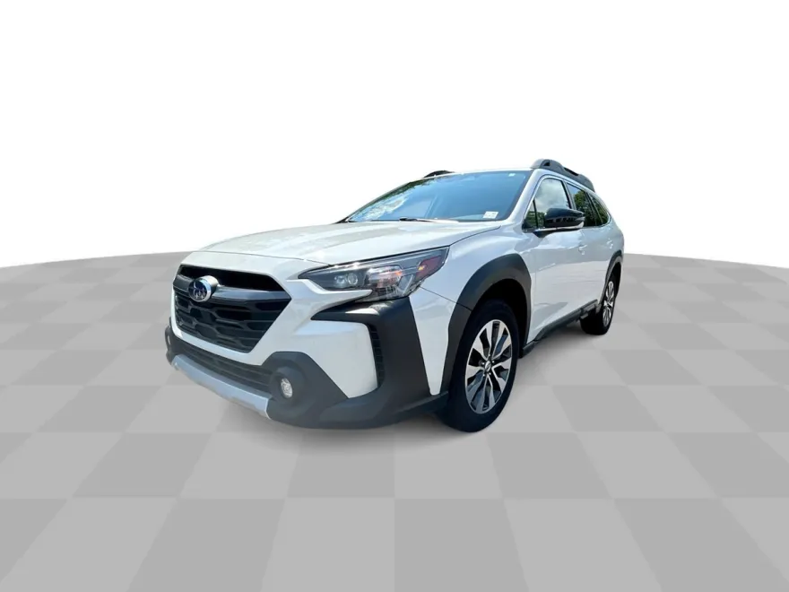 2023 Subaru Outback Limited XT photo 1