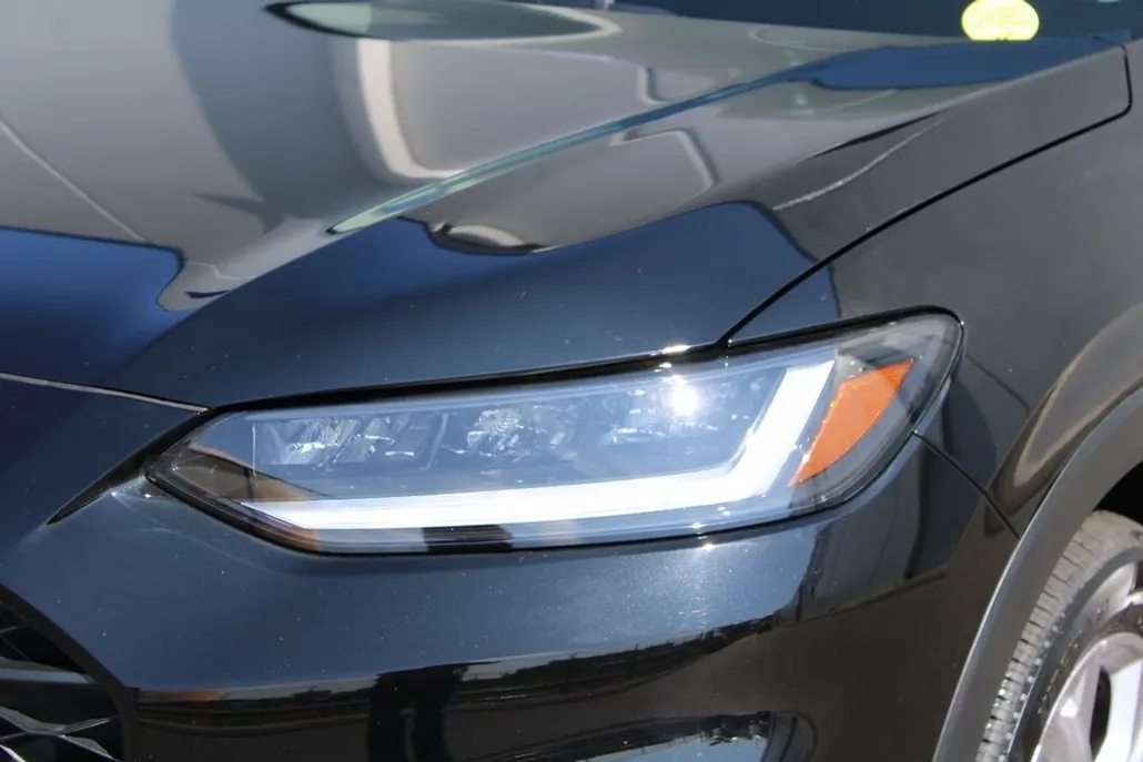 2023 Honda HR-V LX photo 1