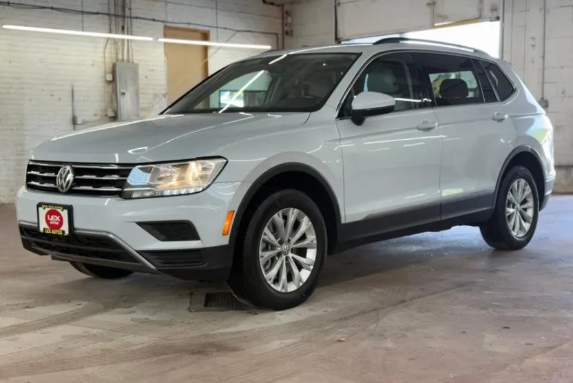 2018 Volkswagen Tiguan SE photo 1